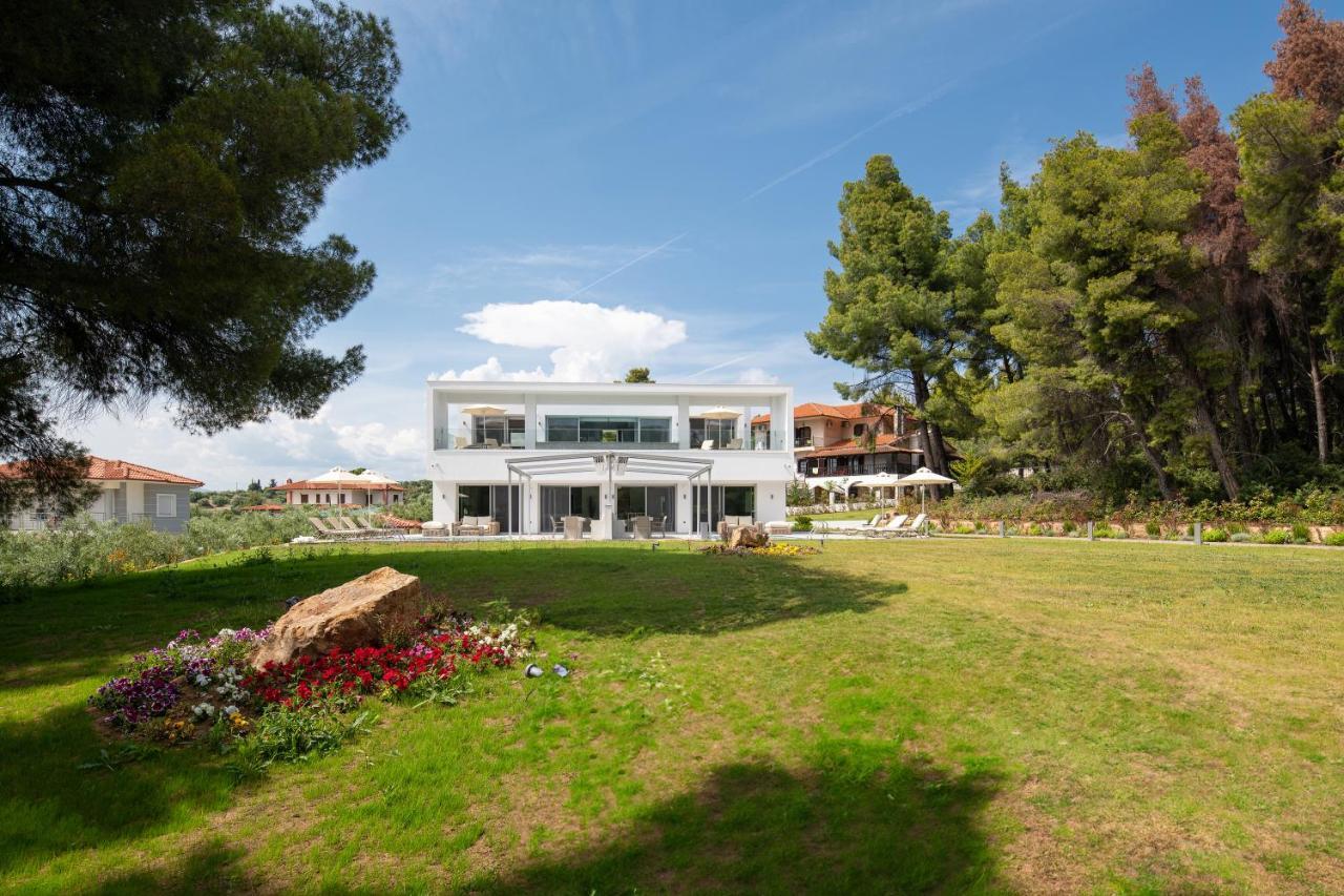 Nikiti Botanic Pool Suites Exterior foto